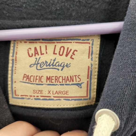 Sweatshirt - Picture 2 of 2